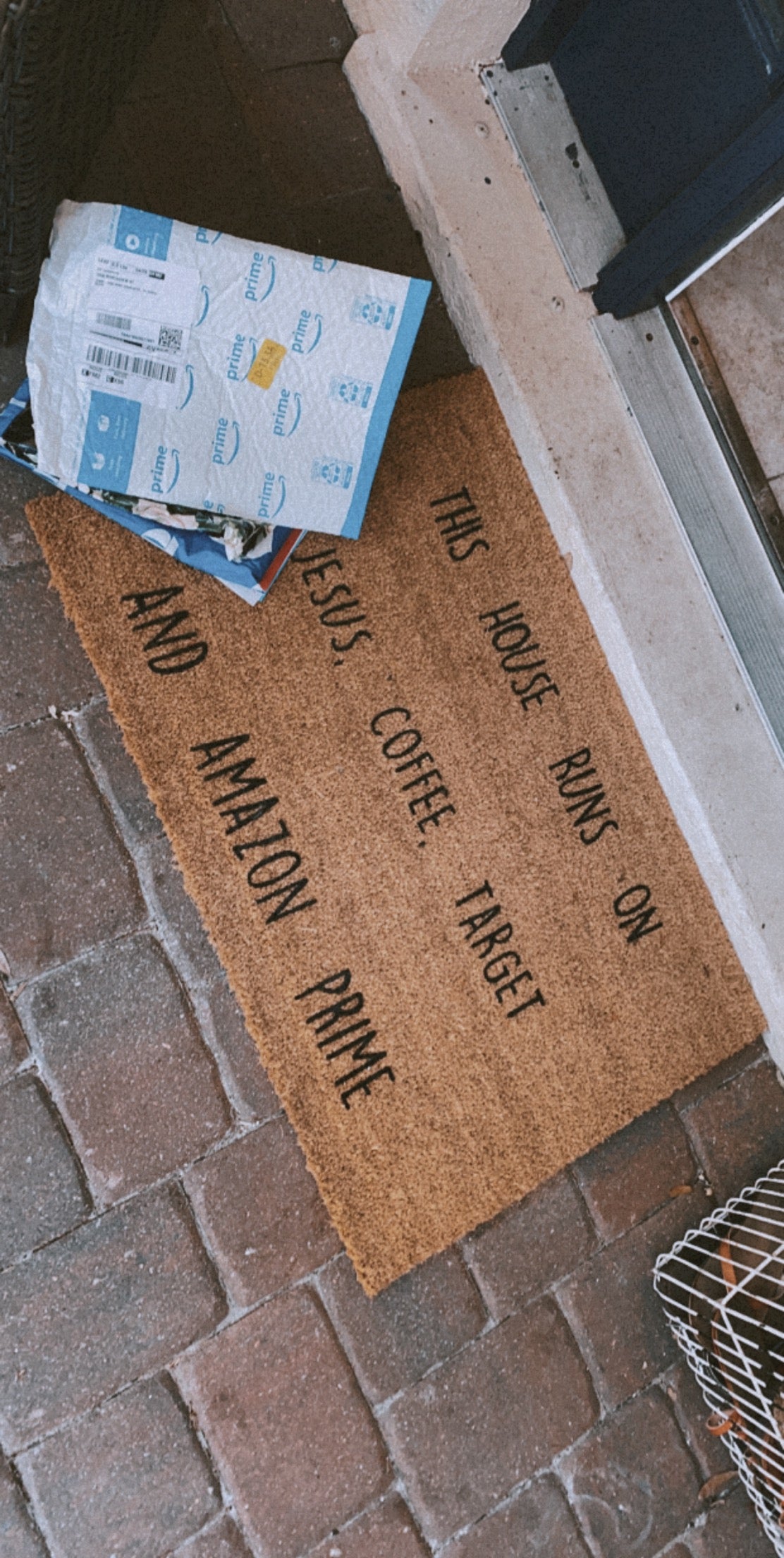 this house runs on doormat
