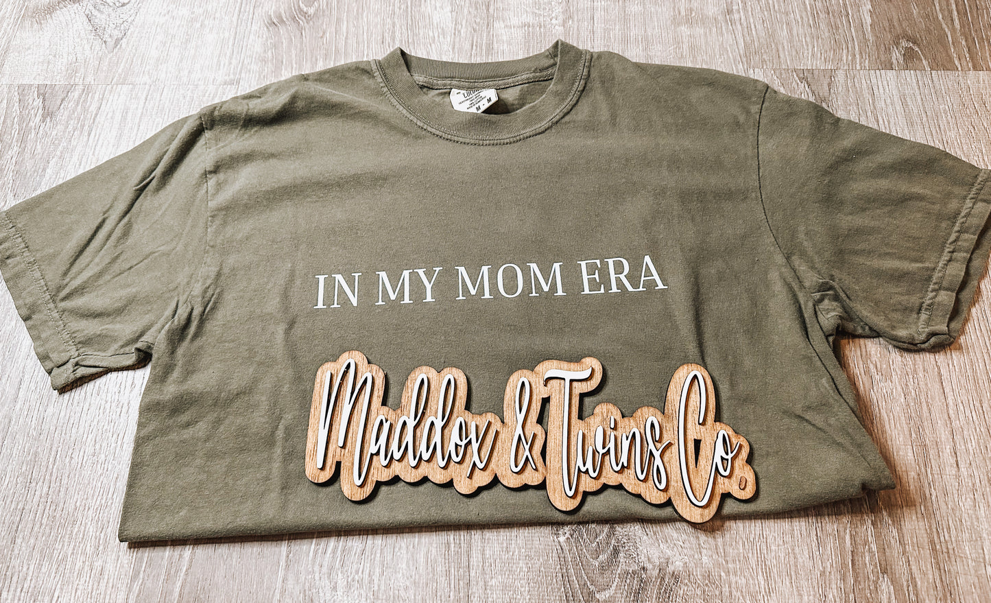 In my MOM ERA Tee